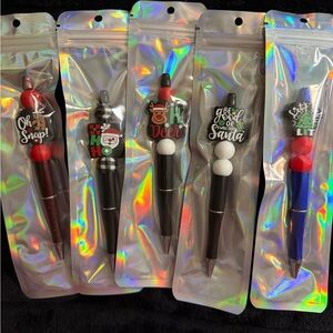 Festive Holiday Pens Set